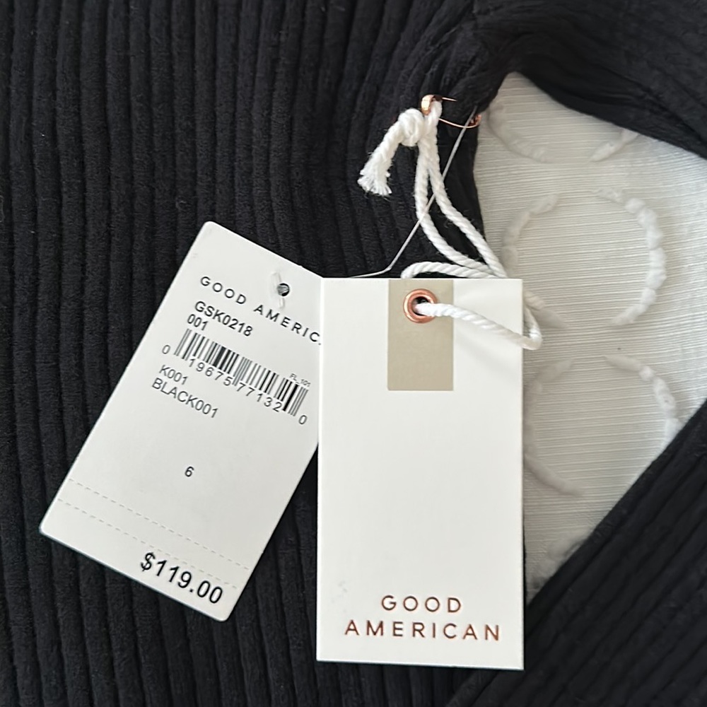 Good American Black Cozy Rib Crop Cardigan Size 3XL NWT - Picture 9 of 13